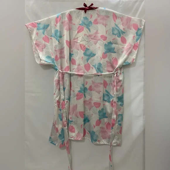 Vintage Pink, white & blue floral print robe - Picture 2 of 4